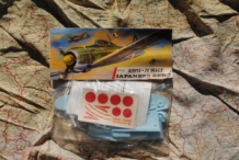 images/productimages/small/ZERO Airfix Red Stripe 1;72 voor.jpg